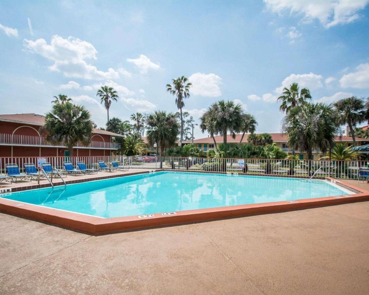 Quality Inn & Suites Eastgate Kissimmee Dış mekan fotoğraf
